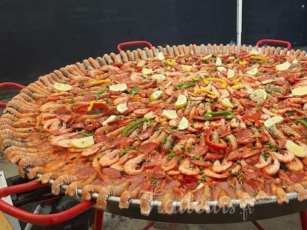 Paella 200 personnes repas d invitation professionnel