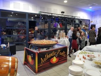 Paella anniversaire 18 ans 150 personnes.