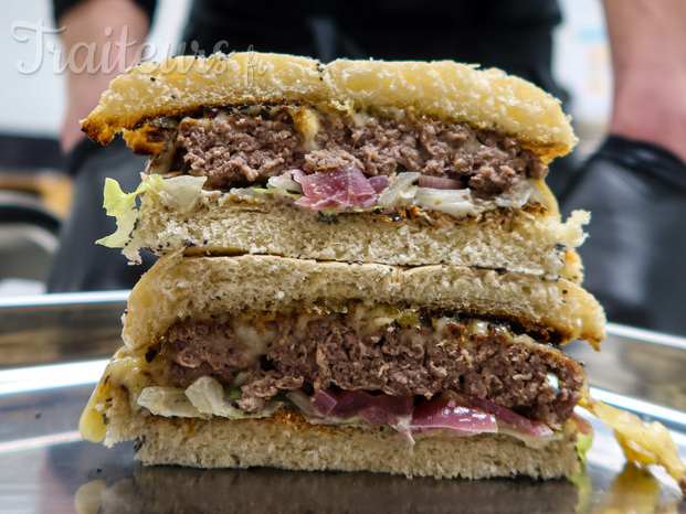 Burger boeuf et sauce truffe