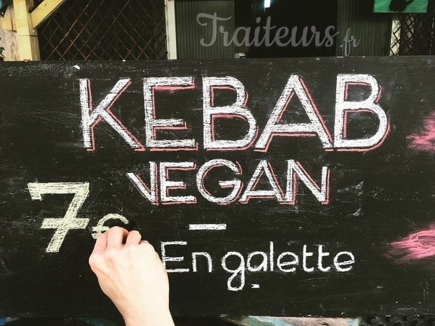 Les kebabs vegan - Stand estival à la Station E (Montreuil) 