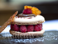 Macaronade aux framboises et senteurs de rose