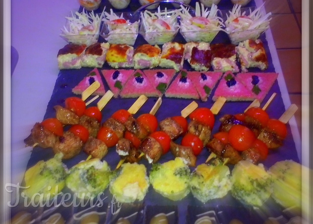 Brochettes, canapés, verrines