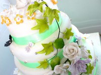 Wedding cake vert/ blanc