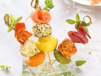 Assortiment de mini-brochettes