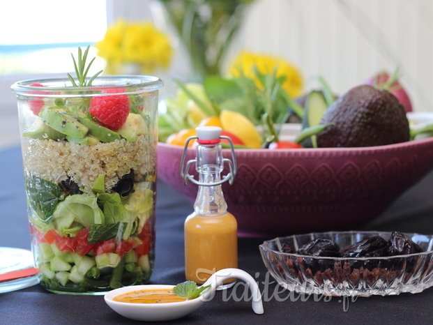 SALADE COMPOSÉE ESTIVALE VEGAN ET SA MIGNONNETTE