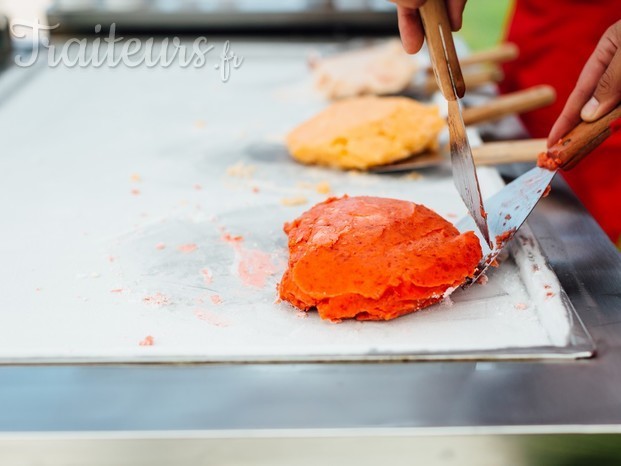 Sorbet fruité sur plancha glacée