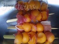 Brochettes de melon et jambon