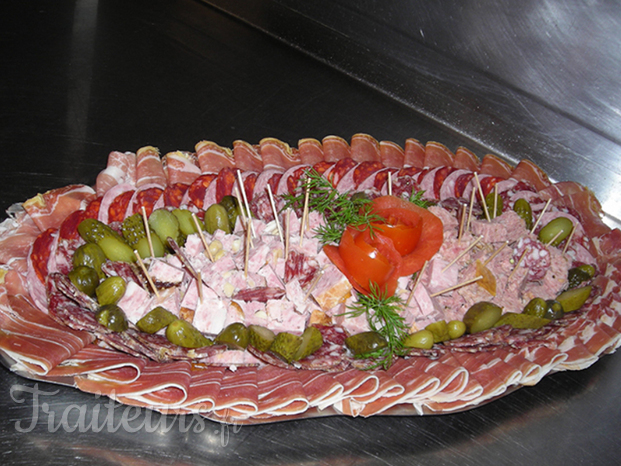 plat de charcuterie