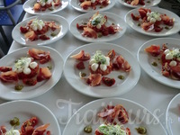 Tartare de tomates, mozzarella et jambon serrano