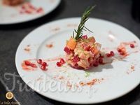 Tartare de saumon aux fraises