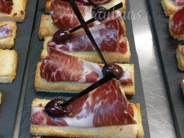 toast italien à la coppa et olives