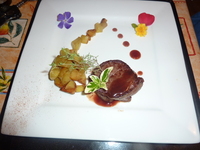 Tournedos de boeuf et sa sauce au vin de bordeaux