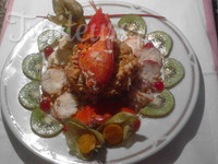 Salade de homard au lard et noisette