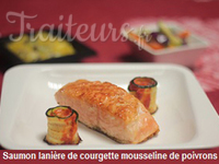 Saumon, lanières de courgettes et mousseline de poivron