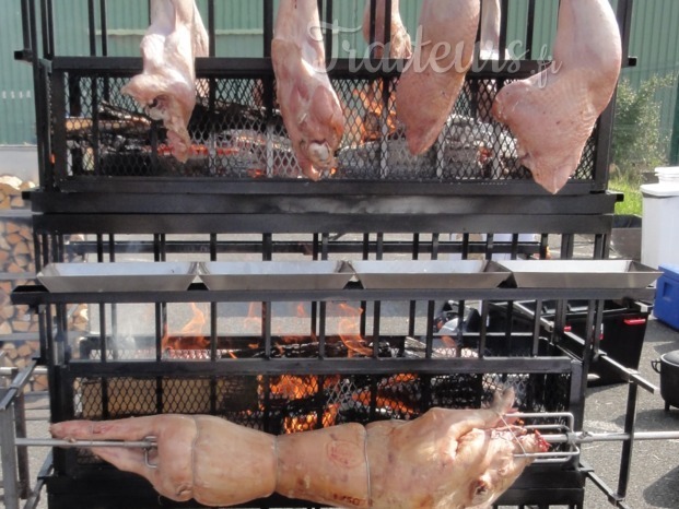 Barbecue mixte, viandes et volailles par BBQ traiteur 64