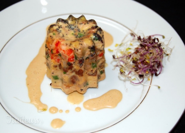 Cannelé aux pépites de foie gras, coeur d'écrevisses, émulsion de Bretzel