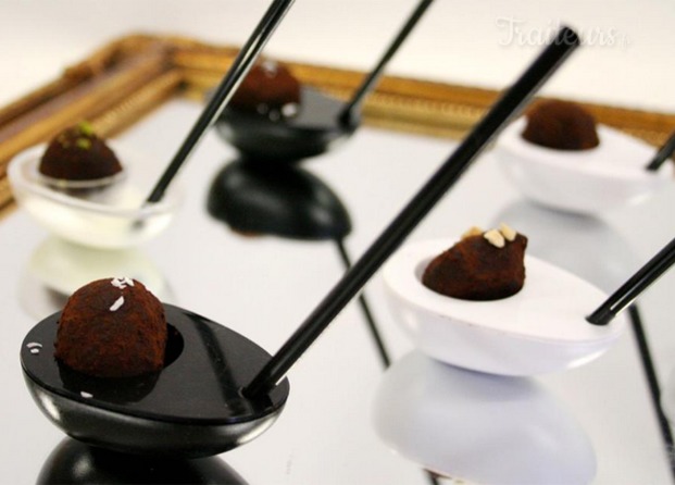 Truffes au chocolat et éclats de coco