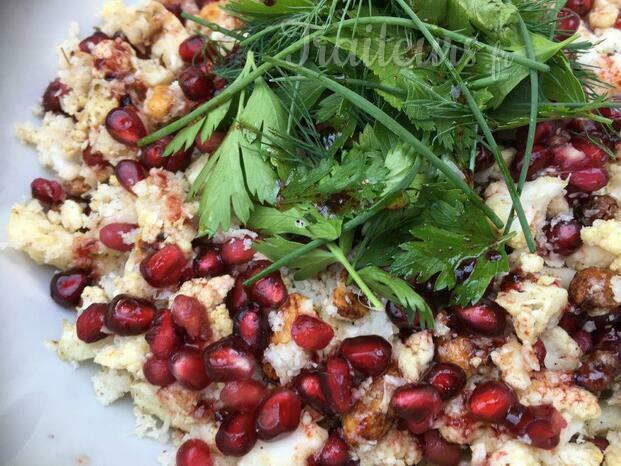 Salade de chou-fleur, noisette et graines de grenade