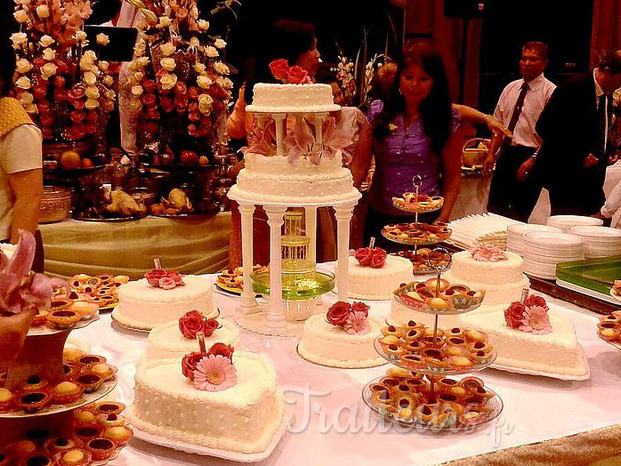 buffet desserts