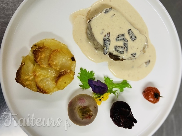 Veau de la Drome confit 12h, sauce aux morilles 