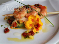 brochette de crevettes et légumes